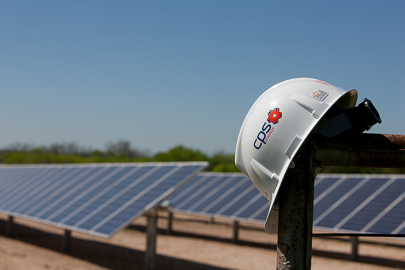 (Image) CPS Energy's deal with OCI Solar Power and its partners will bring at least 800 good-paying jobs to San Antonio