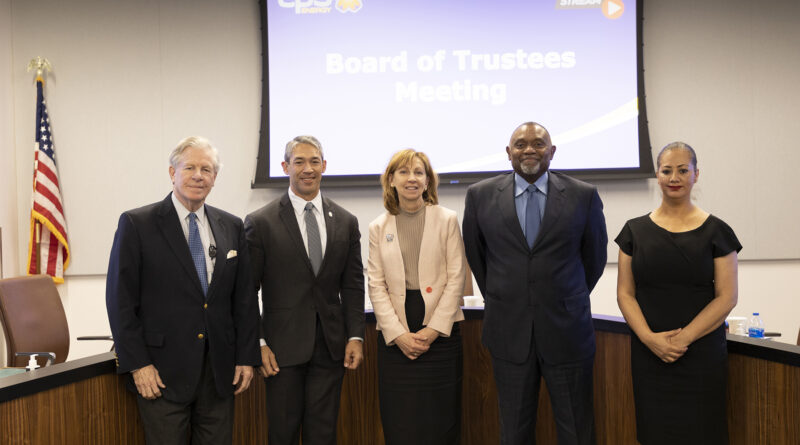 A photo of CPS Energy Board of Trustees and Mayor of San Antonio