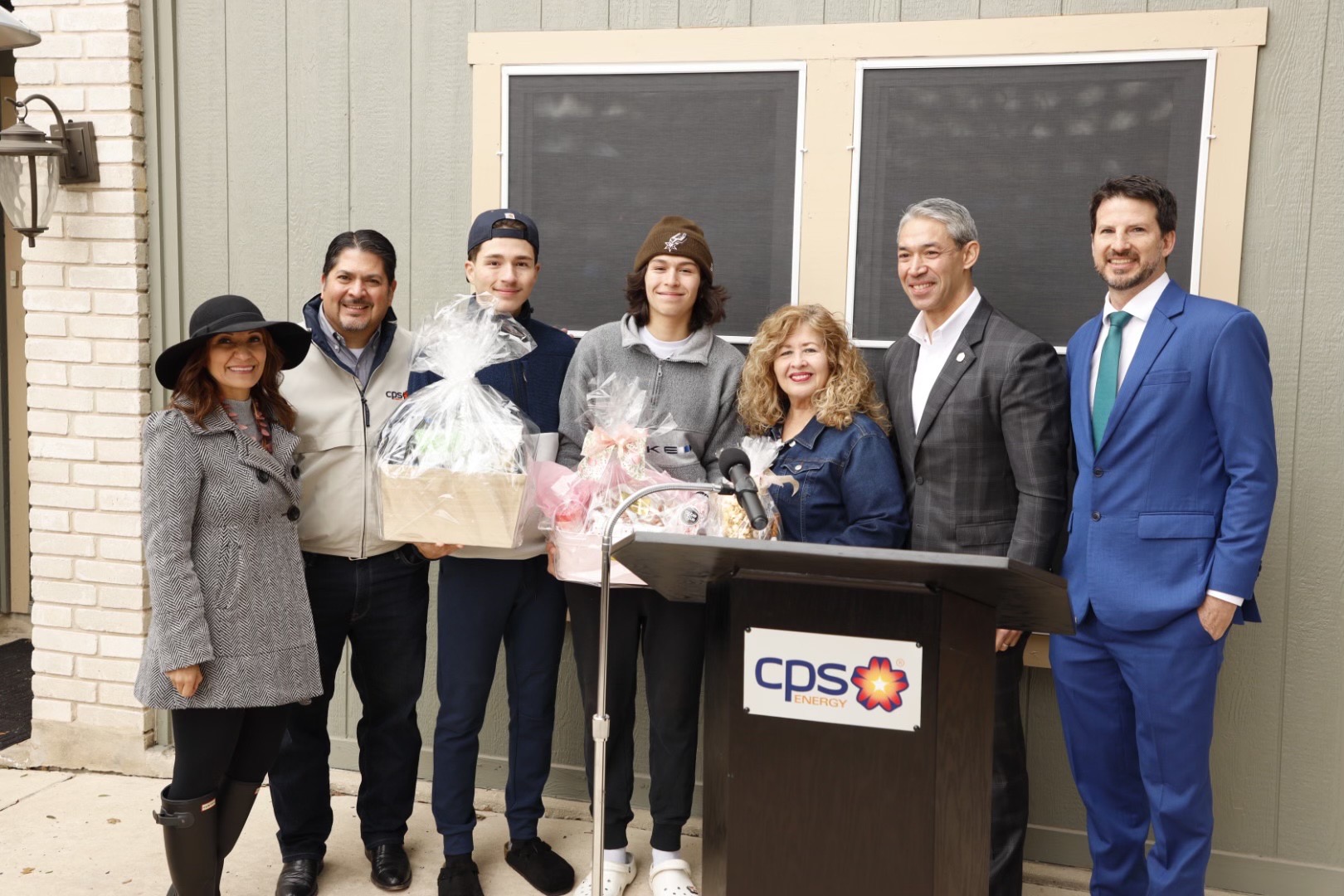 Cps Energys Casa Verde Weatherization Program Celebrated Milestone